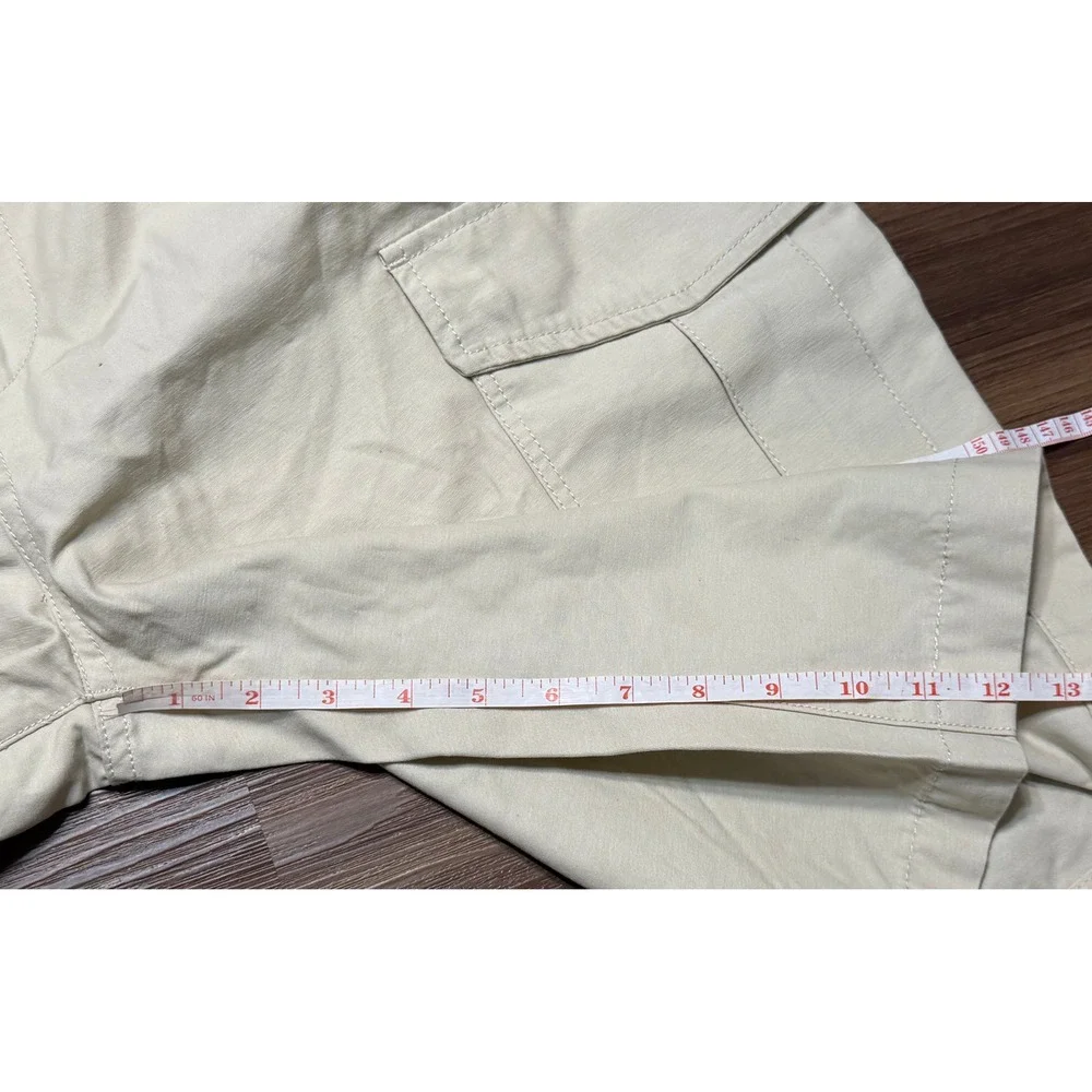 True Religion Mens Single Needle Cargo Shorts Tapioca Beige (107927) Size 38